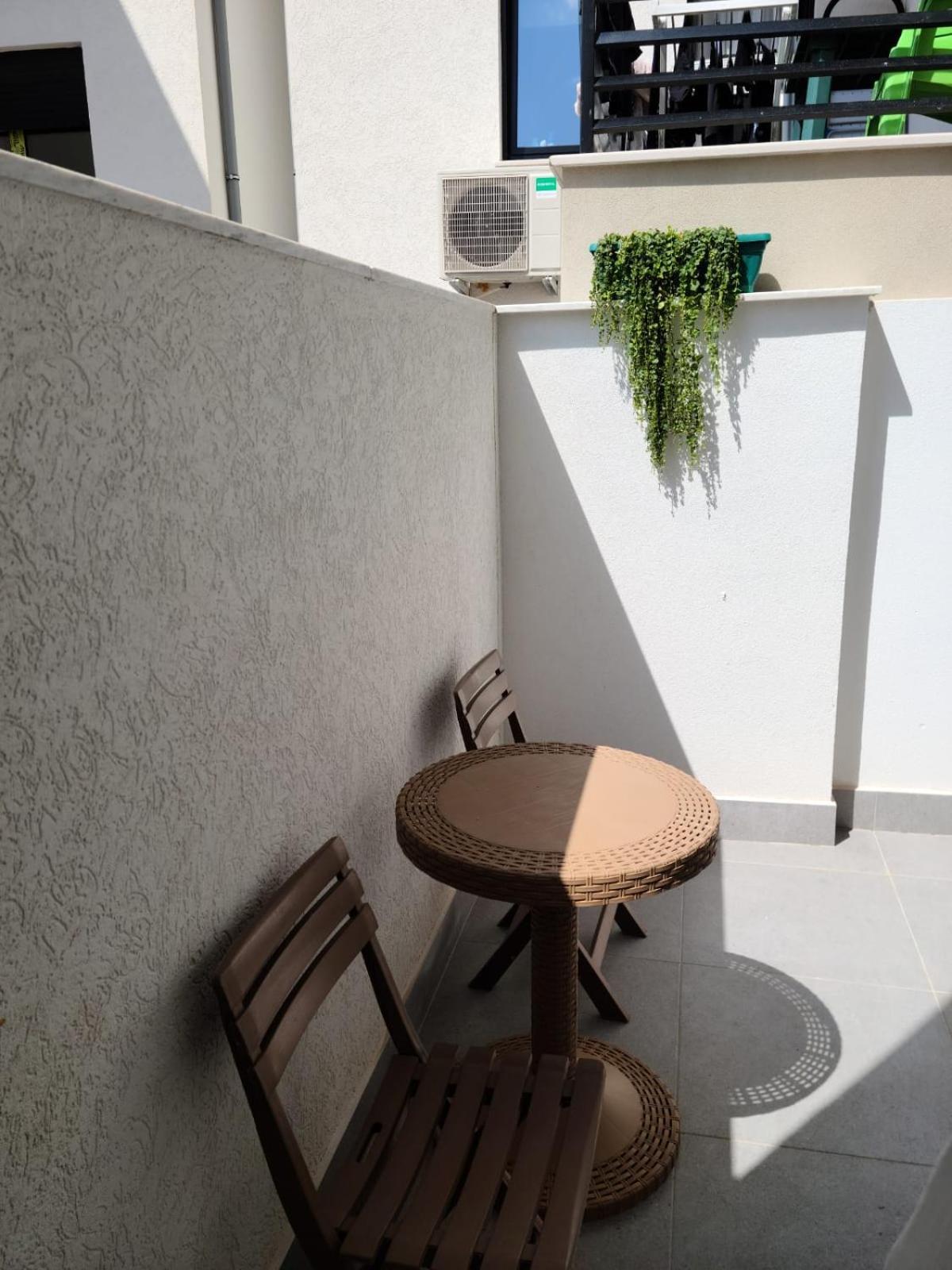 Travelers' Korca Home Εξωτερικό φωτογραφία